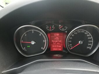Ford Mondeo combi 1.8 tdci - 8