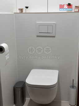 Prodej bytu 3+1, 72 m², Zlín, ul. třída Svobody - 8