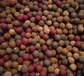 Krmné boilies 20 a 24mm - 8