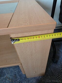 Konferenční stůl - 8