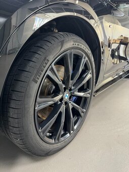 BMW X7 M50i TOP - 8