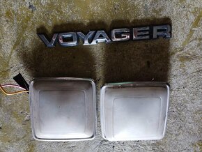 Chrysler Voyager l - 8