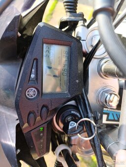 Yamaha XT660R, TOP stav, STK 2029, motard kola - 8