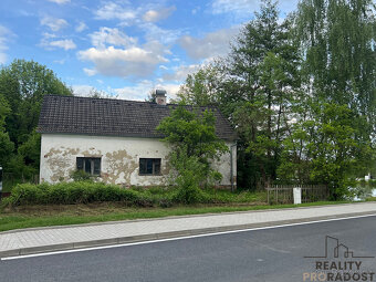 Prodej rodinného domu se stodolou u rybníka ve Vlkanově u Do - 8