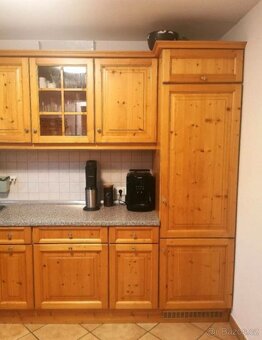 Luxusní linka z masivu se spotřebiči, 4892 - 8