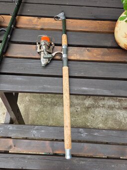 Rybářský set – 2× prut s navijákem + taška - 8