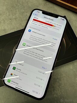 Apple iPhone 12 Pro Max - 256 GB Zlatý + dárky - 8