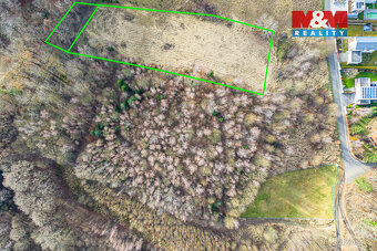 Prodej 1/2 pozemku k bydlení, 5147 m² - 8