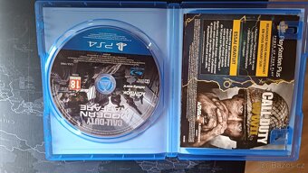 PS4 HRY - 8