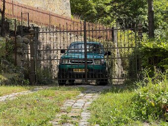 Toyota Hilux 2000 - 8