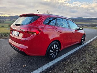 KIA CEED COMBI - KUP ČR - NAFTA - UDRŽOVANÝ - 2016 - 8