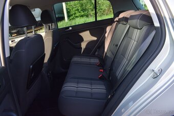 Volkswagen Golf Plus 1,2TSi 1.MAJITEL,TOP STAV - 8