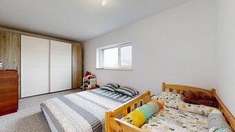 Prodej patrového rodinného domu 124 m², pozemek 549 m² - 8