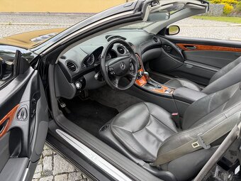 Mercedes-Benz SL 500 (225 kW), r.v. 2002 – perfektní stav - 8