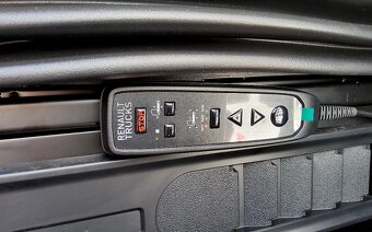 Renault T520 - tahač návěsů - speciální edice - 8