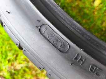 2 letní pneumatiky Hankook 235/35/20  5mm  2021 - 8