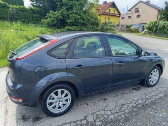 Ford Focus 1.6i 74kw Nová STK Facelift - 8