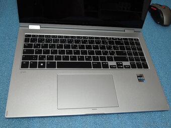 Dotykový LG gram 16T90Q IPS i7-1260P Iris Xe 1TB 16GB DDR5 - 8