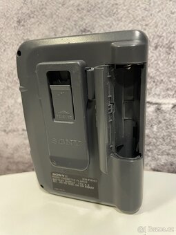 Sony Walkman FM/AM Player WM-FX193 - 8