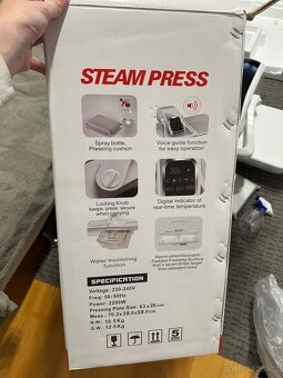 Napařovací žehlička - 8