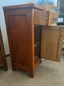 Staré skříně - příborníky - stolky - 8