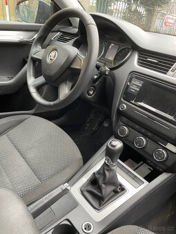 Škoda Octavia III - 8
