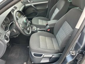 Škoda Octavia 2.0 TDI 103kW Navi Tažné Serv.kniha - 8