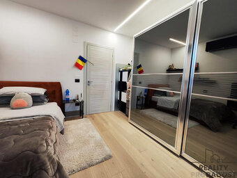 Prodej bytu 5+kk 274 m² Città Sant'Angelo, Itálie - 8