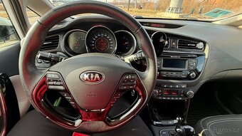 Kia Ceed 1,6 CRDi, aut.7 st., 45000 km R.v. 2015 1. maj - 8