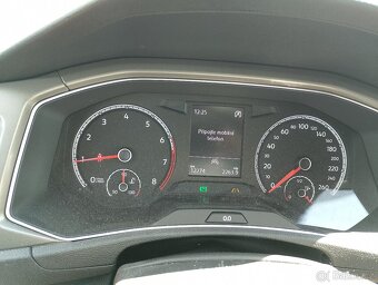 VW T-ROC Maraton Edition 1,0 TSI 6G (12000 km) odpočet DPH - 8