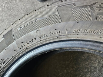 235/60R18 103Q Roadstone WinGuard SUV - 8