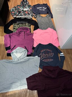 Dámské oblečení - 8