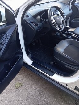 Hyundai ix35, 1.6, benzín, 91tis. nájezd, ČR - 8