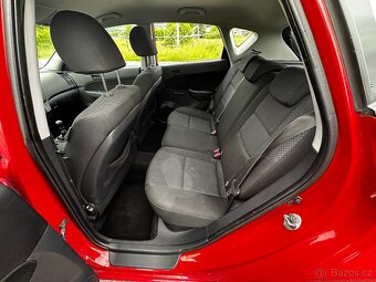 Hyundai i30, 1.4i, r.v. 2010 - 8