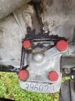 Prodám traktor domácí výroby motor Š.Spartak - 8