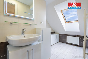 Prodej bytu 3+kk, 92 m², Praha, ul. Křižíkova - 8