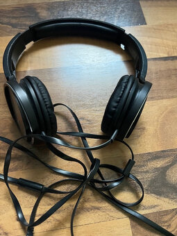 Prodám XBOX ONE S 1TB - 8