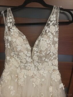 Svatební šaty - 8