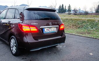 Mercedes-Benz B trieda 180 d - 8
