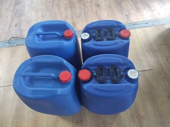 Prodám sudy,kanystry obsah 50l,60l a 220l - 8