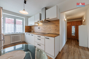 Prodej bytu 2+1, 57 m², Karlovy Vary, ul. Lipová - 8