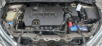 Toyota Corolla 1.6 Valvematic - 8