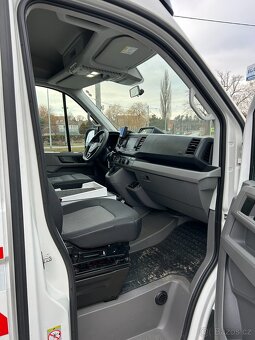 VW Crafter - 2.0 TDI Sanitní vůz - DSG - 8