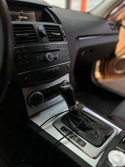 Prodam mercedes c320cdi AMG pekny stav - 8