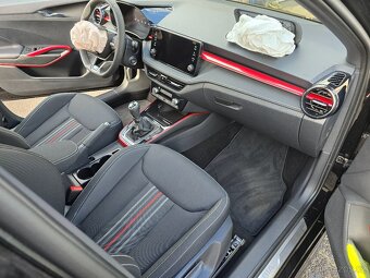Škoda Fabia 1.0TSI 85kw.Monte-Carlo,Panorama.ČR 2025 - 8