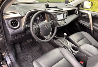 TOYOTA RAV4, 2.2 automat - 8