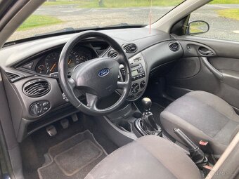 Ford Focus mk1 - 8