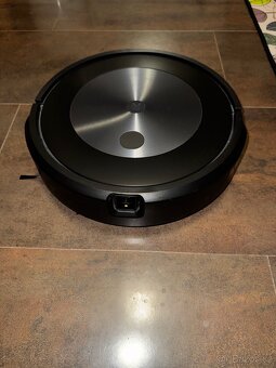 ZÁNOVNÍ robotický vysavač iRobot Roomba j7+ - 8