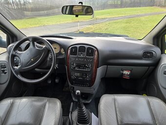 Chrysler Voyager RG 2.5 CRD - 8