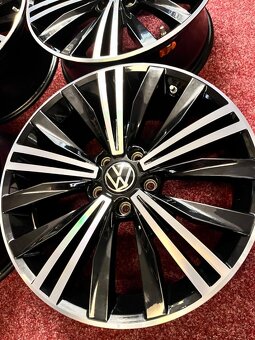 5x112 R18 Originál alu VW Tiguan - TOP - 8